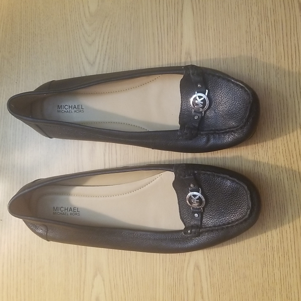 Michael Kors black flats